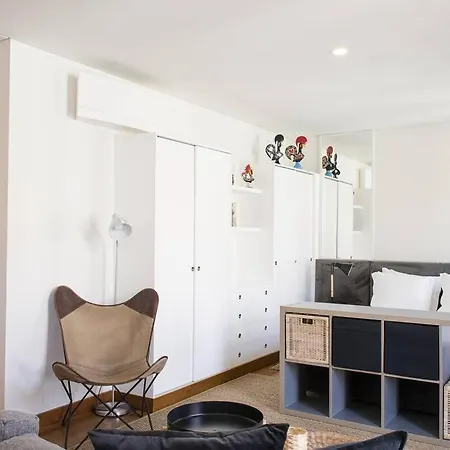 Chiado Cozy Bright With Ac Elevator דירה ליסבון